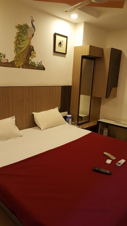 Hotel Relish วาโดดารา ภายนอก รูปภาพ
